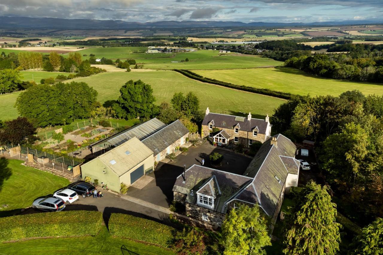 The Steading At Pitmeadow Farm Vila Dunning Exterior foto